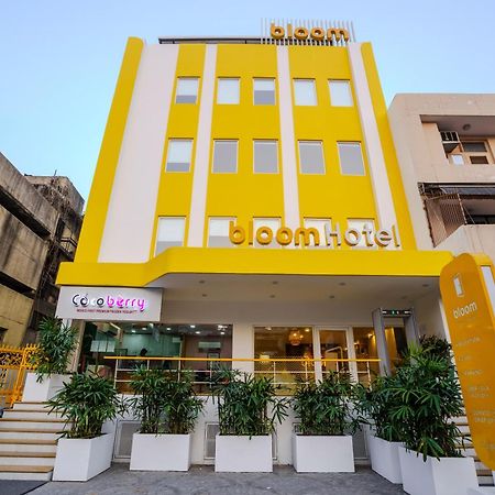 Bloom Hotel - Gk2 New Delhi Exterior photo