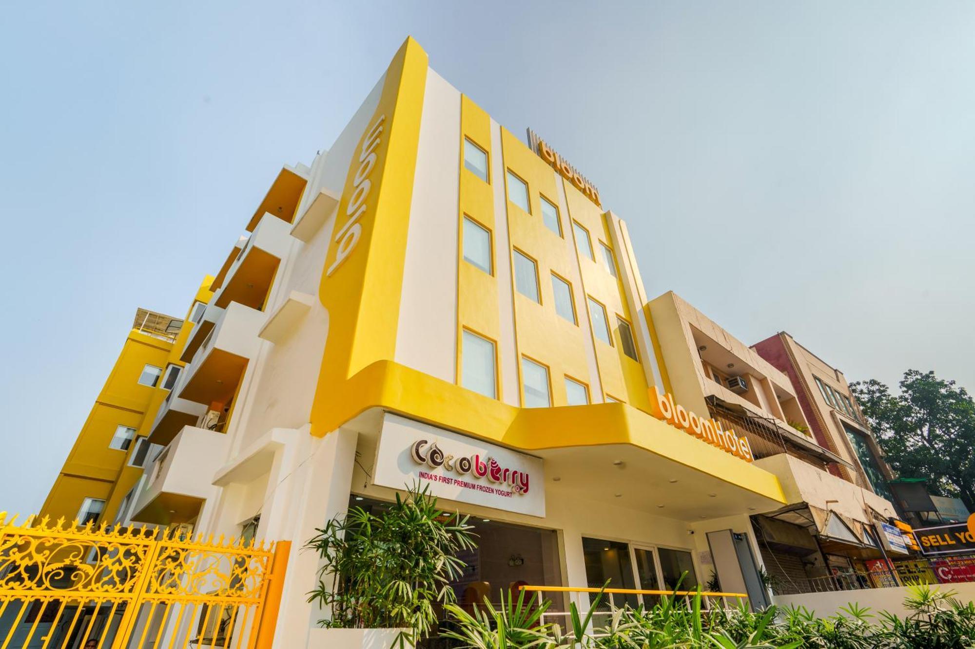 Bloom Hotel - Gk2 New Delhi Exterior photo